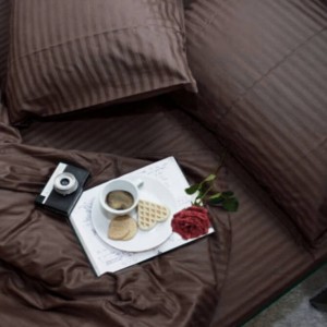 Постельное белье Комфорт-Текстиль - Stripe Elite Chocolate cтрайп-сатин двухспальный 180x215