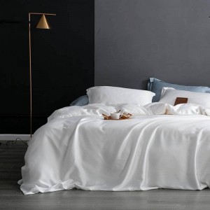 Постельное белье Комфорт-Текстиль - Premium White сатин евро 200x220